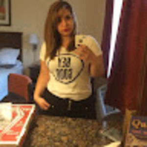 Meet your Posher, Aly